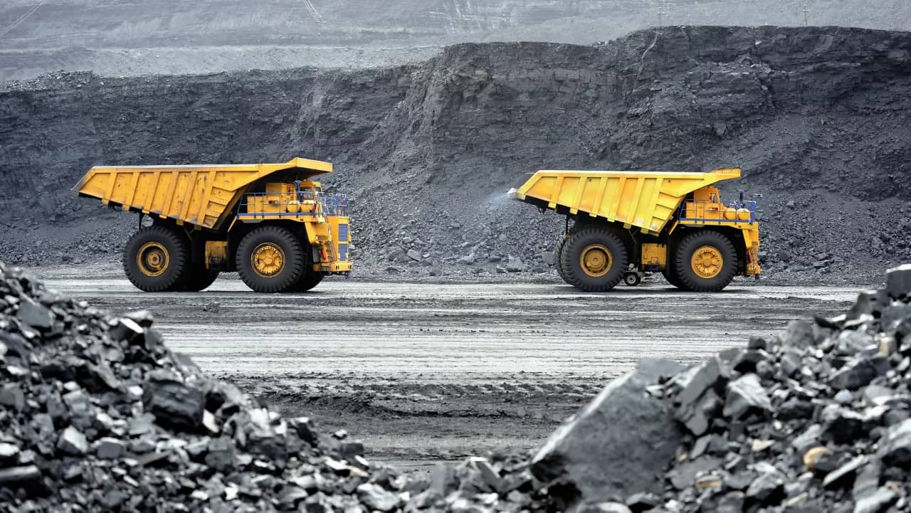 استخراج المستقبل: كيف تُحدث تقنية تحديد الهوية بموجات الراديو ثورة في آلات قص طبقات الفحم الرقيقة