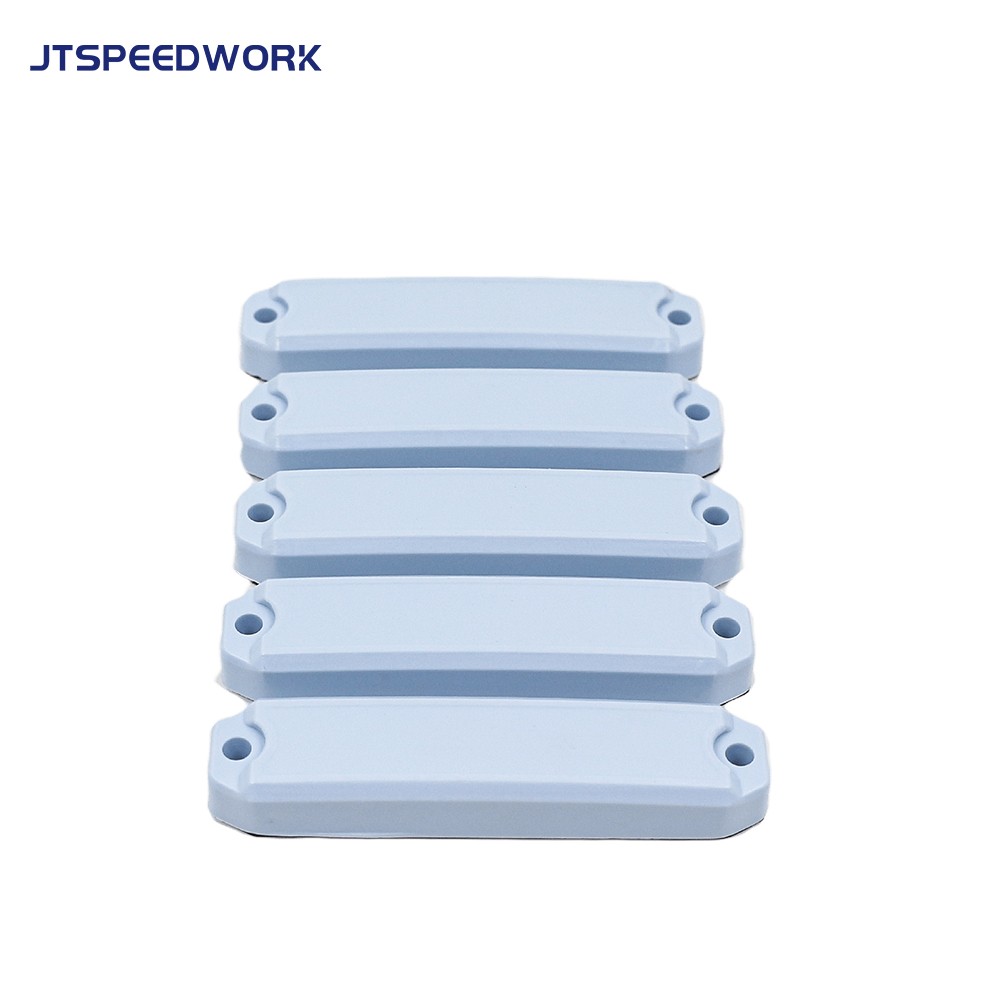 JT-K8520، أبعادها 85 × 20 × 11 مم، تعمل بتقنية UHF RFID بتردد 860-960 ميجاهرتز، وهي علامة مضادة للمعادن لإدارة الأصول.